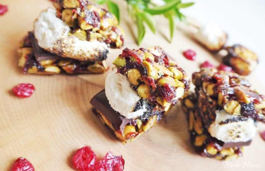 Cranberry with Coconut Pistachio Chewy S’mores Recipe