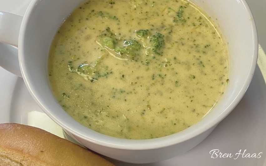 Broccoli White Cheddar Cheese Soup Recipe Prepared in One Pot