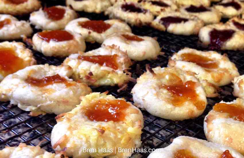 Thumbprint Cookies with Apricot Jam