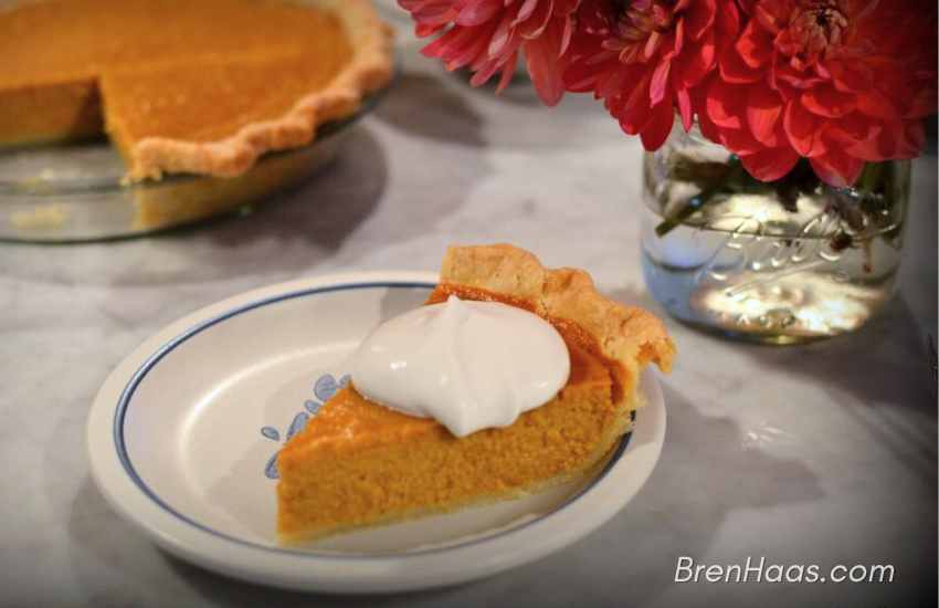 Pumpkin Pie with Fresh Whip Topping
