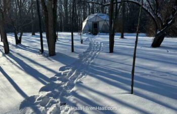 walk to dome in snow winter